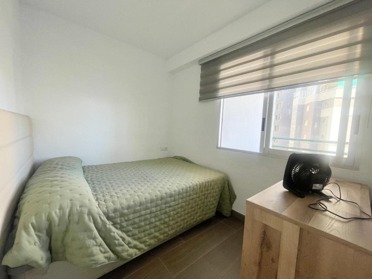Pintor Solana Poniente Beach Бенидорм Экстерьер фото